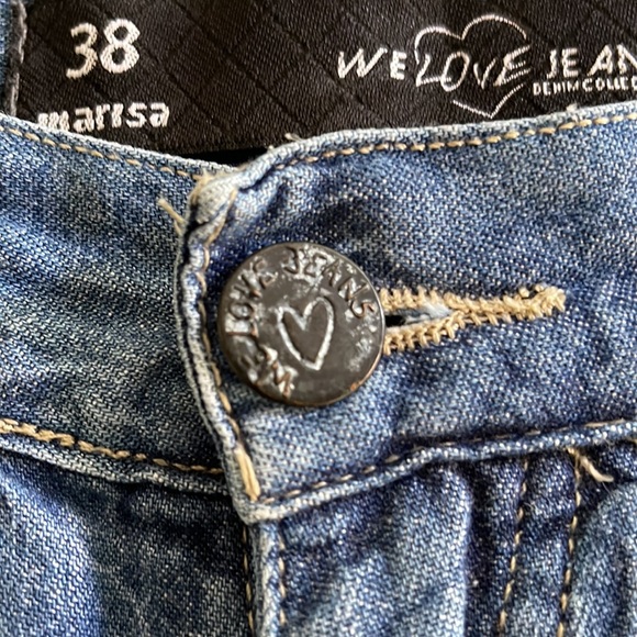 We Love Jeans Marisa Shorts - Picture 5 of 5